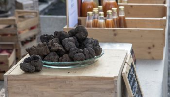 Marché aux truffes – Richerenches