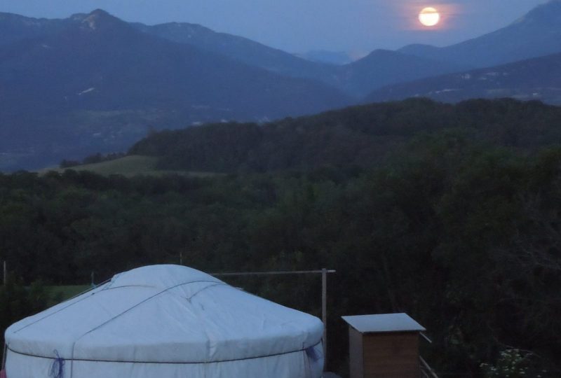 Drôme nomade: Nuit en yourte et balade en attelage à Le Poët-Célard - 4